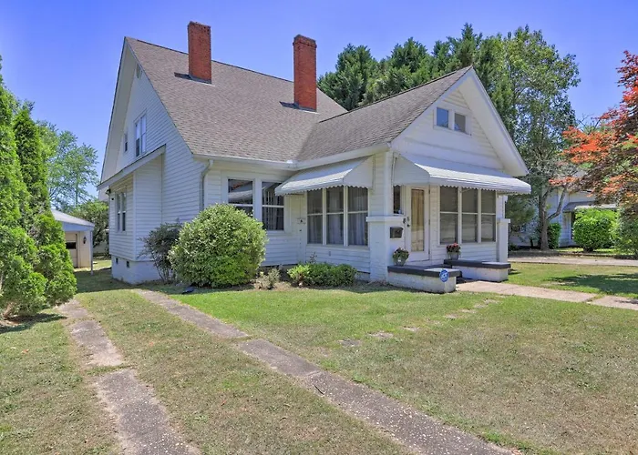 Spacious Lanett Haven W/ Sunroom + Large Deck