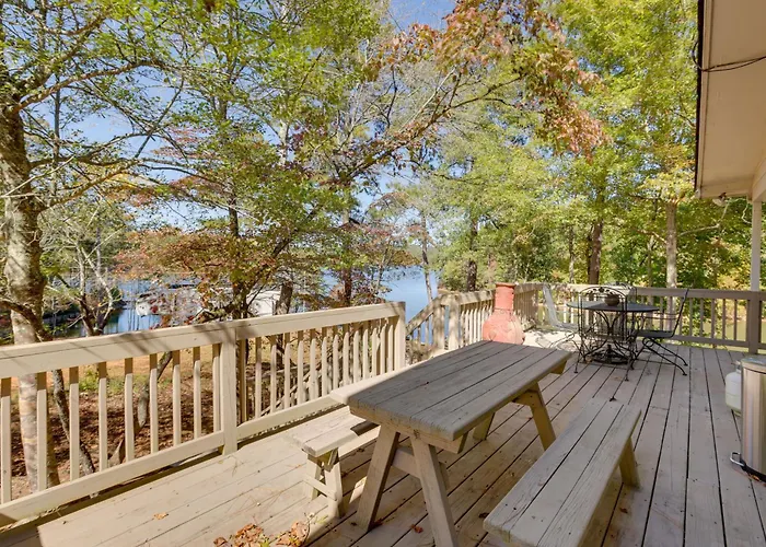Lakefront Lineville Retreat W/ Private Dock!